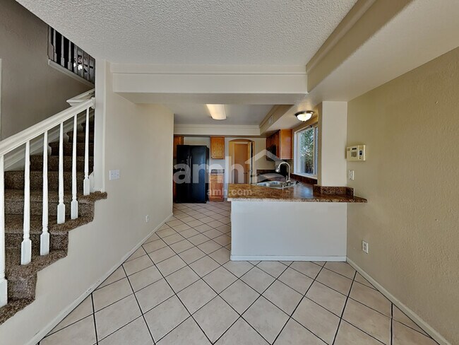 Building Photo - 4060 Orleans St