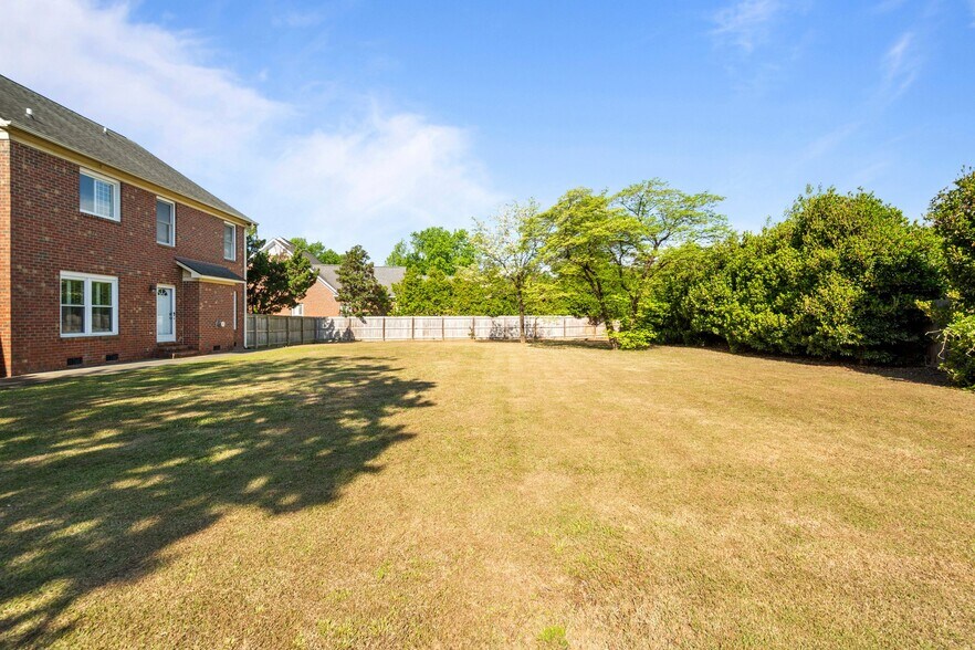 Building Photo - 3520 Birkdale Ct