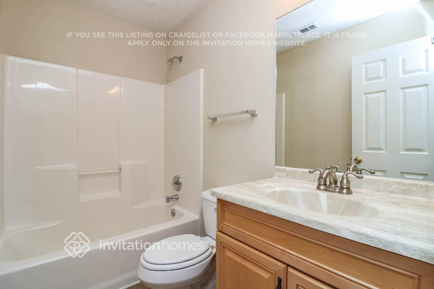 Building Photo - 603 River Knoll Ct