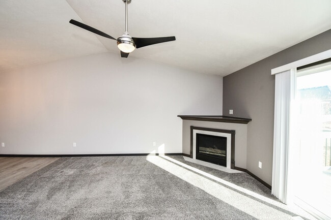 Building Photo - 3704 S Outfield Cir