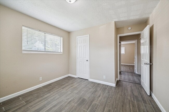 Building Photo - 5107 Clover St