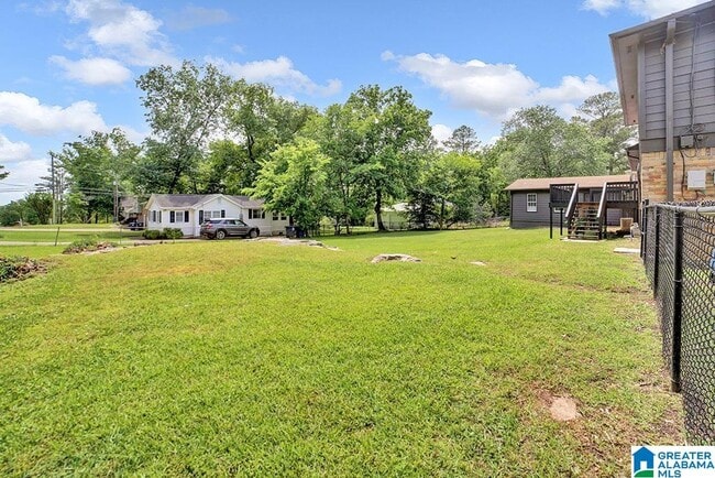 Building Photo - 2274 Locke Cir