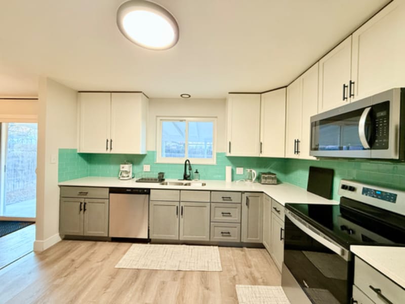 Building Photo - 9989 Dodge Dr