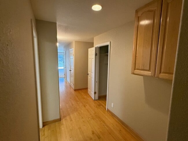 Building Photo - Massive 3-Bedroom El Cerrito Home Minutes ...