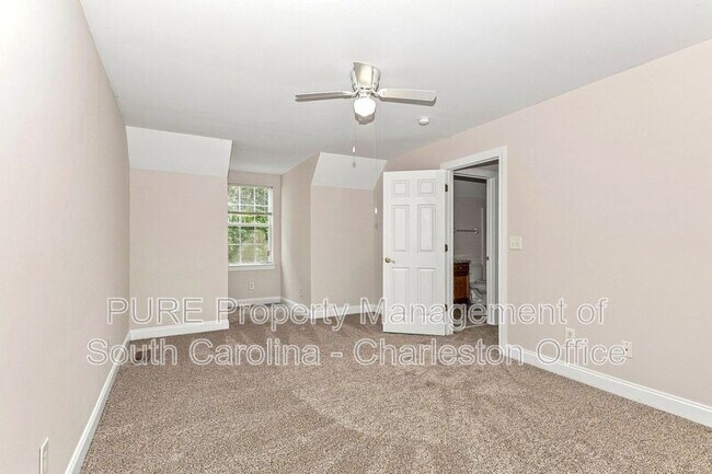 Building Photo - 106 Walden Ridge Way