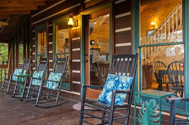 Building Photo - 150 Arrow Way