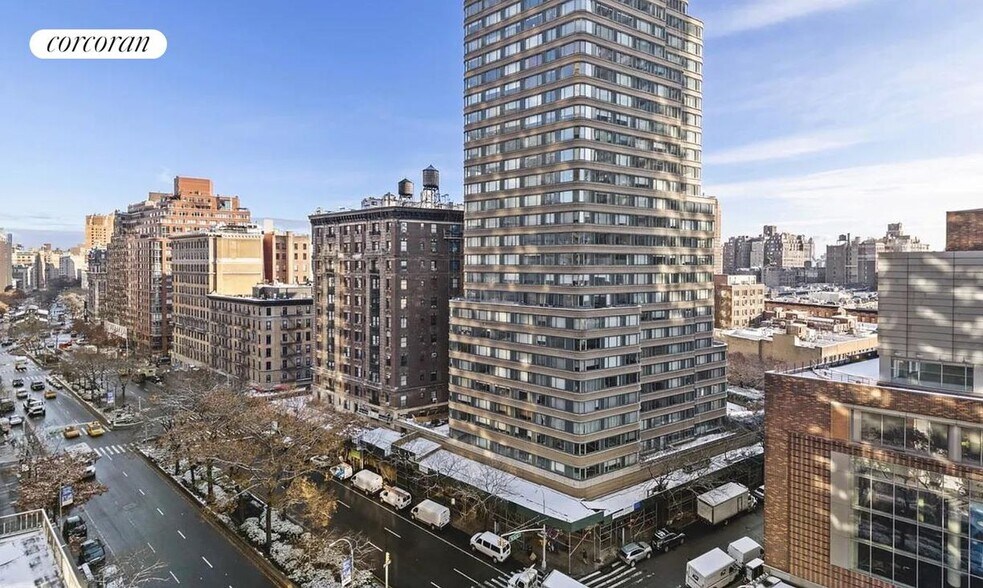 Building Photo - 1991 Broadway