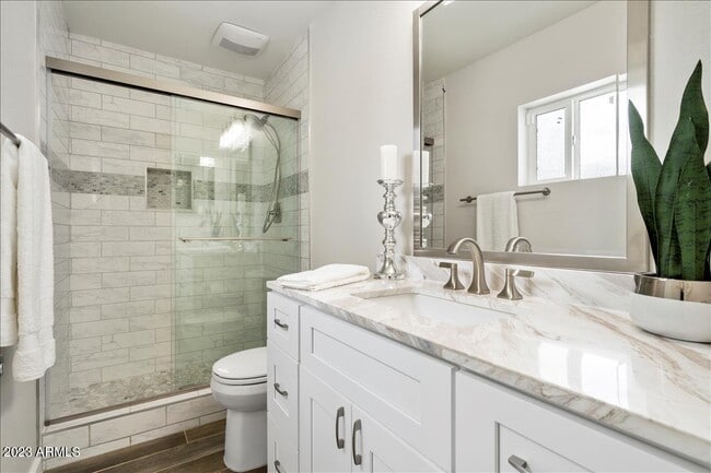 Building Photo - 13613 N 76th St