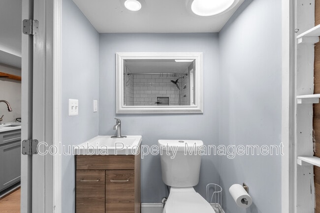 Building Photo - 1336 K St SE