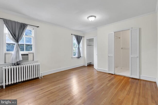 Building Photo - 1710 37th St NW