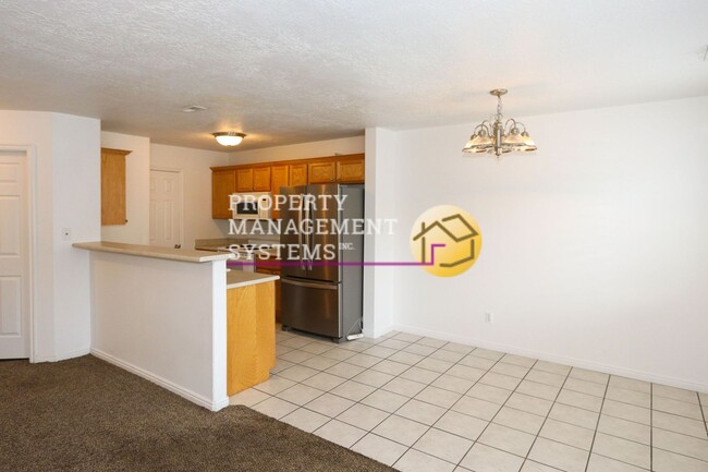 Building Photo - 10505
