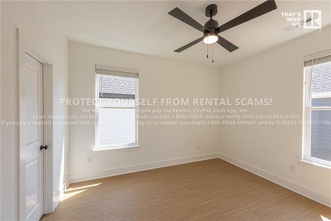 Building Photo - 1031 S Laramie Hts