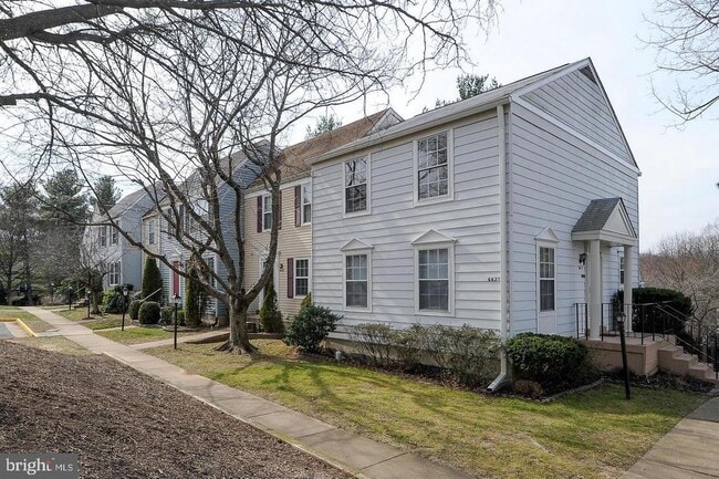 Building Photo - 6627 Briarleigh Way