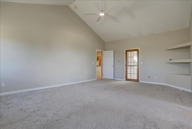 Building Photo - Amazing Custom Ranch with Privacy and Spra...