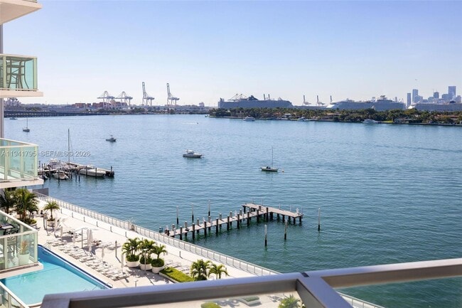 Building Photo - 1100 West Ave