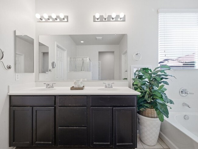 Building Photo - Spacious Cul-de-Sac Living with Modern Comforts & Community Perks