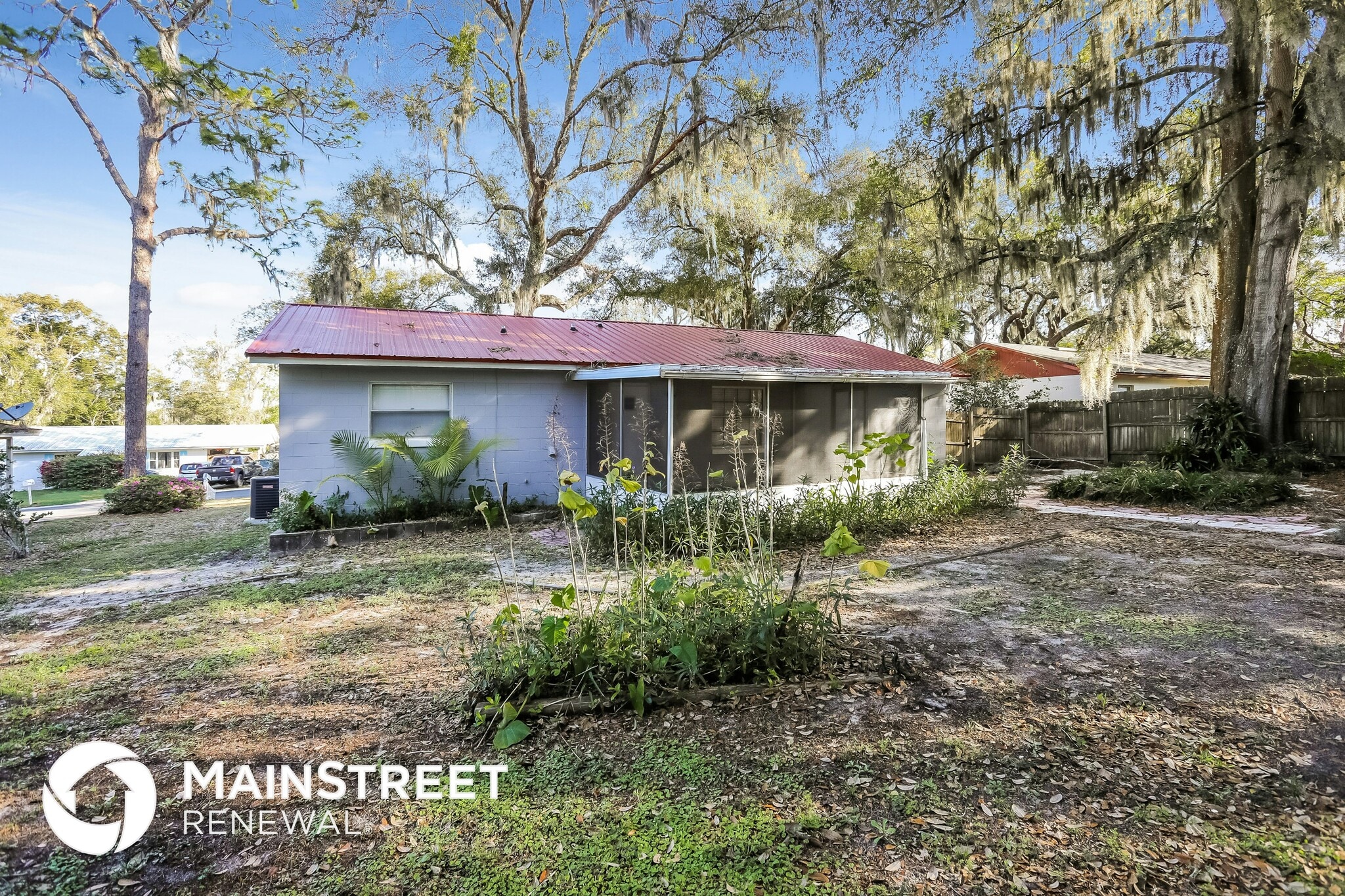 Building Photo - 818 Wedgewood Dr