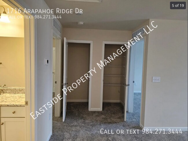 Building Photo - 1716 Arapahoe Ridge Dr