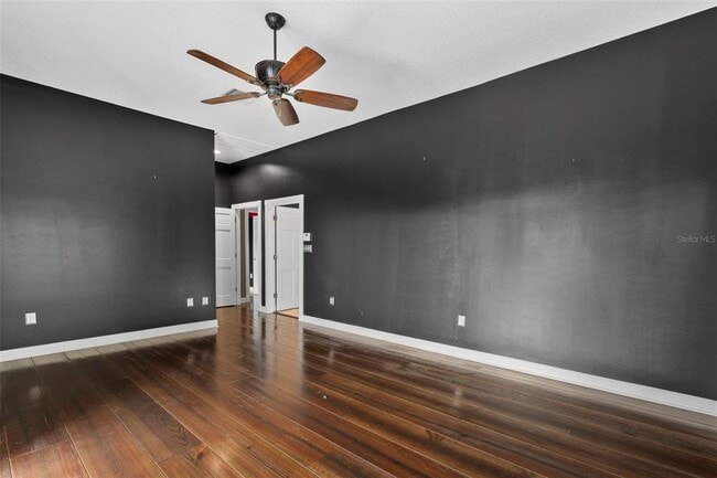 Building Photo - 126 E Palmetto Ave