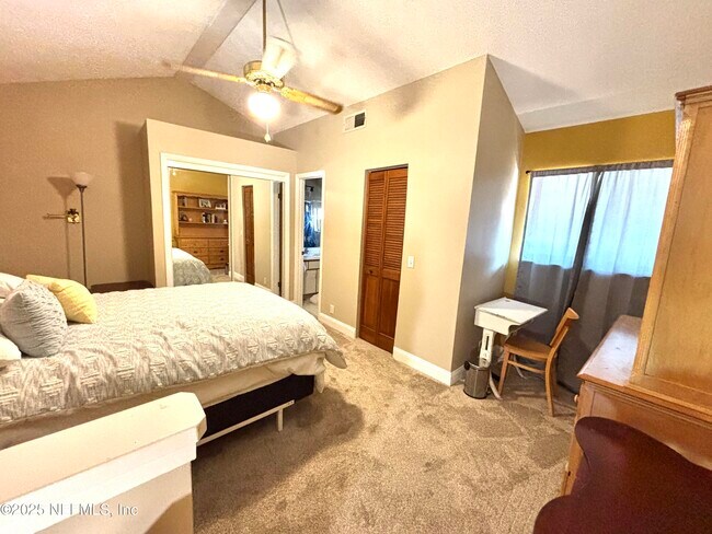 Building Photo - 1255 Ponce Island Dr