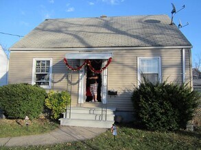 Building Photo - 127 Texas St