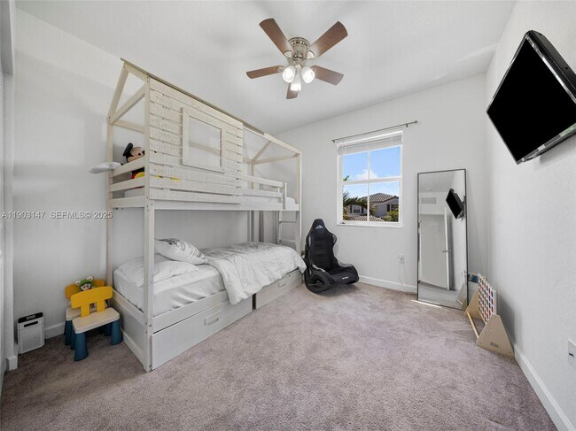 Building Photo - 1411 SE 26th Rd