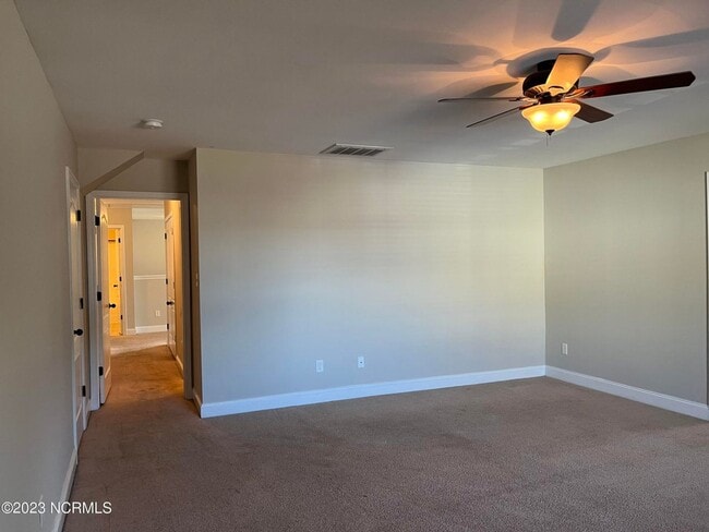 Building Photo - Welcome to Tall Pines Of New River!