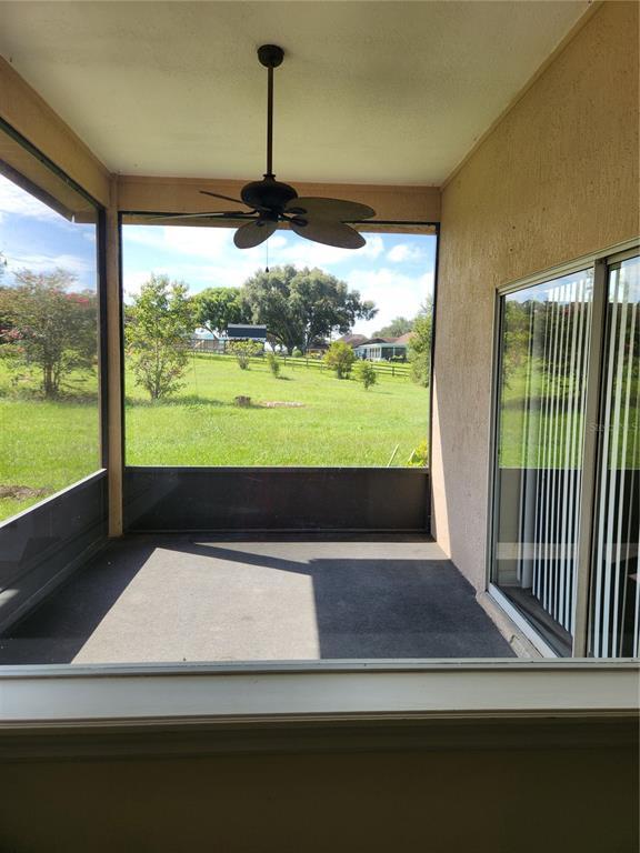 Building Photo - 15404 Thoroughbred Ln