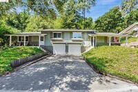 Building Photo - 2050 Donald Dr
