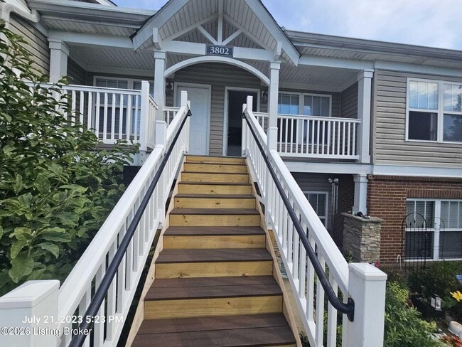 Building Photo - 3802 Falcon Crest Dr
