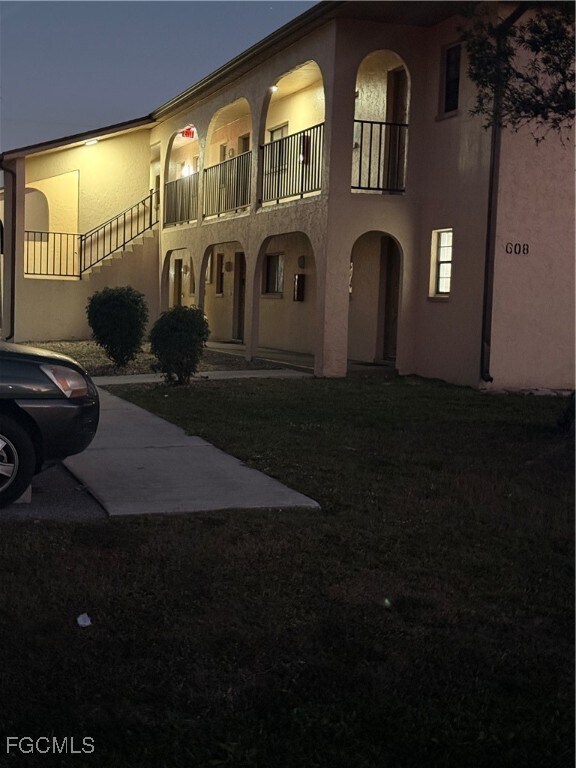 Building Photo - 608 Gerald Ave