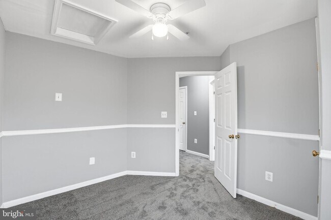 Building Photo - 13815 Churchville Dr