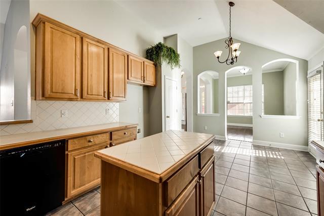 Building Photo - 555 Southridge Way