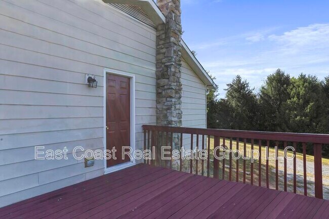 Building Photo - 2068C Virts Ln