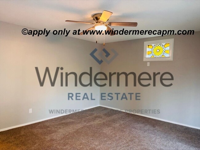 Building Photo - Charming 4 bedroom Home in Tahoe Park w/ EV Charger!!