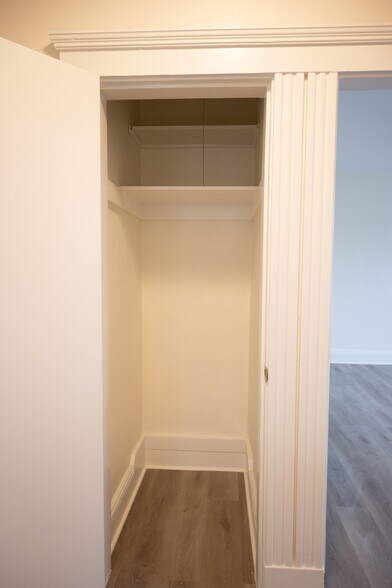 Storage Space - 374 Chestnut Hill Ave