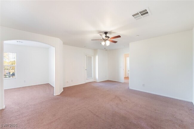 Building Photo - 7417 Delicious Ct