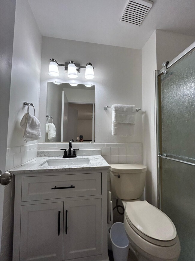 Building Photo - 11915 Brampton Hunt Rd