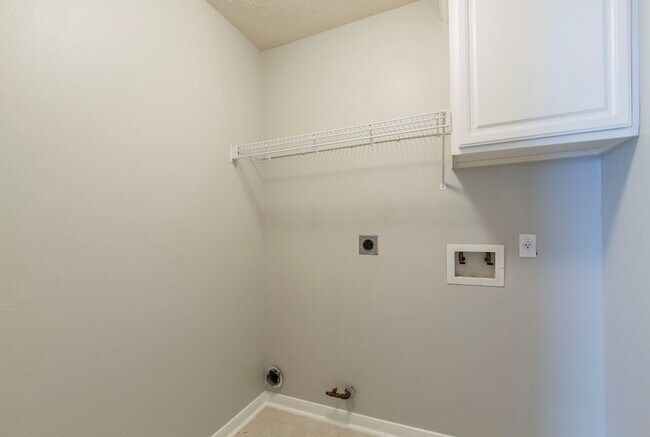 Building Photo - 1230 Sienna Hill Dr