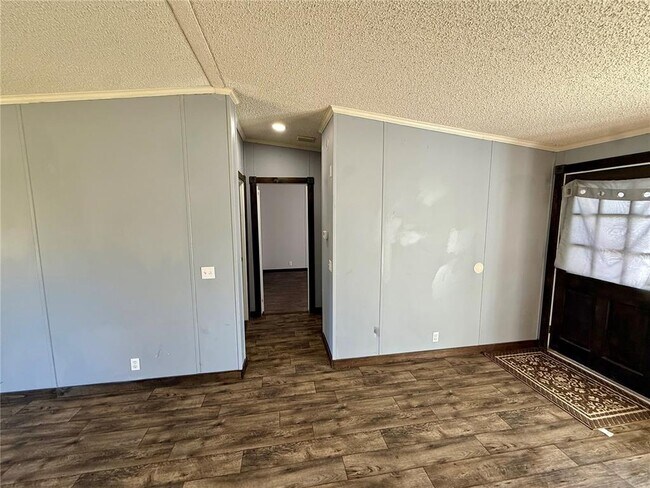 Building Photo - 15275 NE 238th St