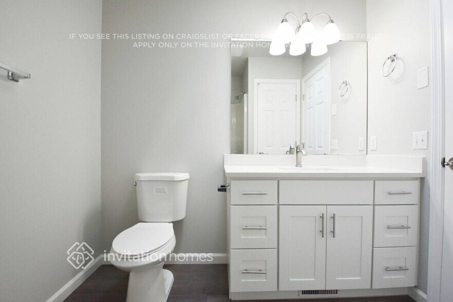 Building Photo - 4604 213th St E