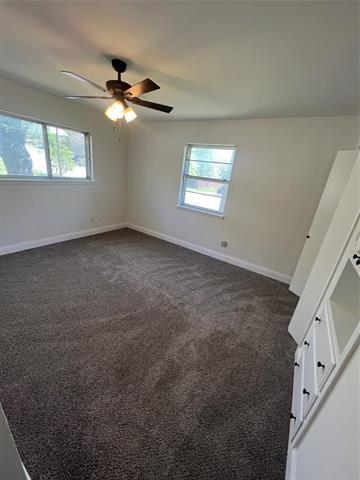 Building Photo - 1501 W Chestnut St