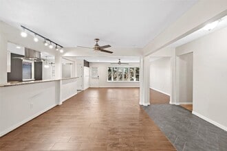 Building Photo - 2018 Westlake Rd