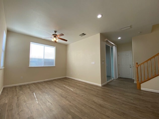 Building Photo - Charming 3-Bedroom, 2.5-Bath, 1,453 Sq. Ft...
