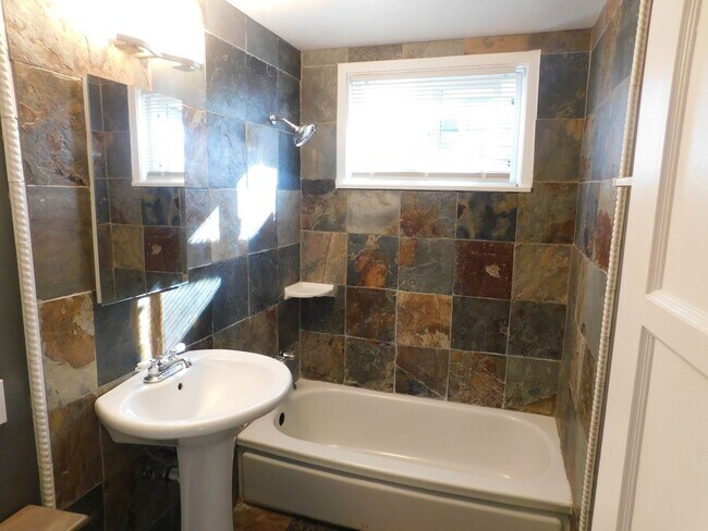 Building Photo - 865 Square Foot Property With a 7625 Squar...