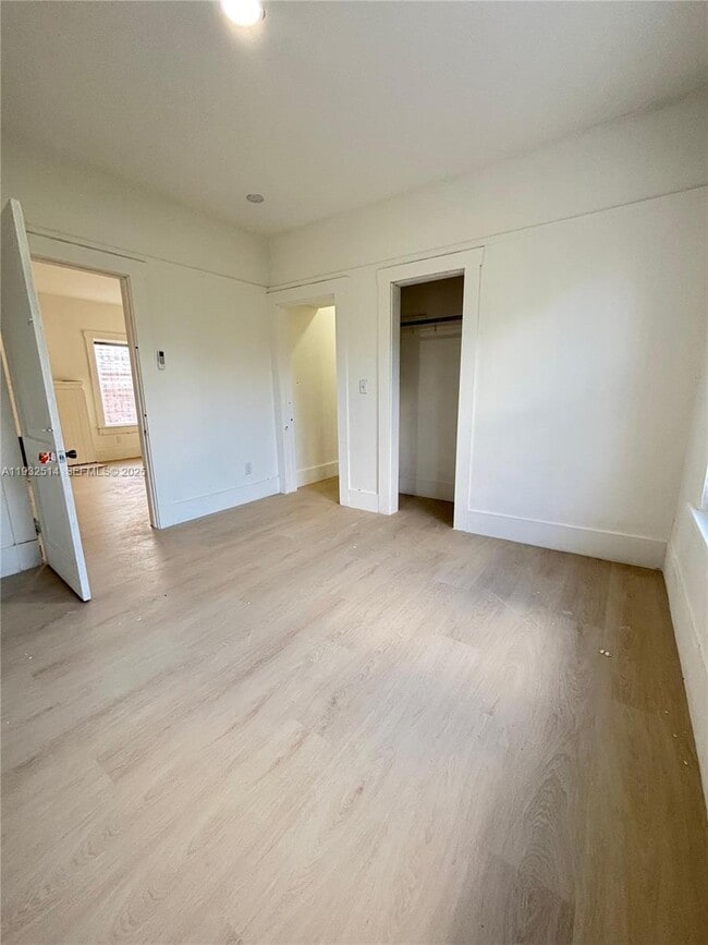 Building Photo - 2035 NW 26th St