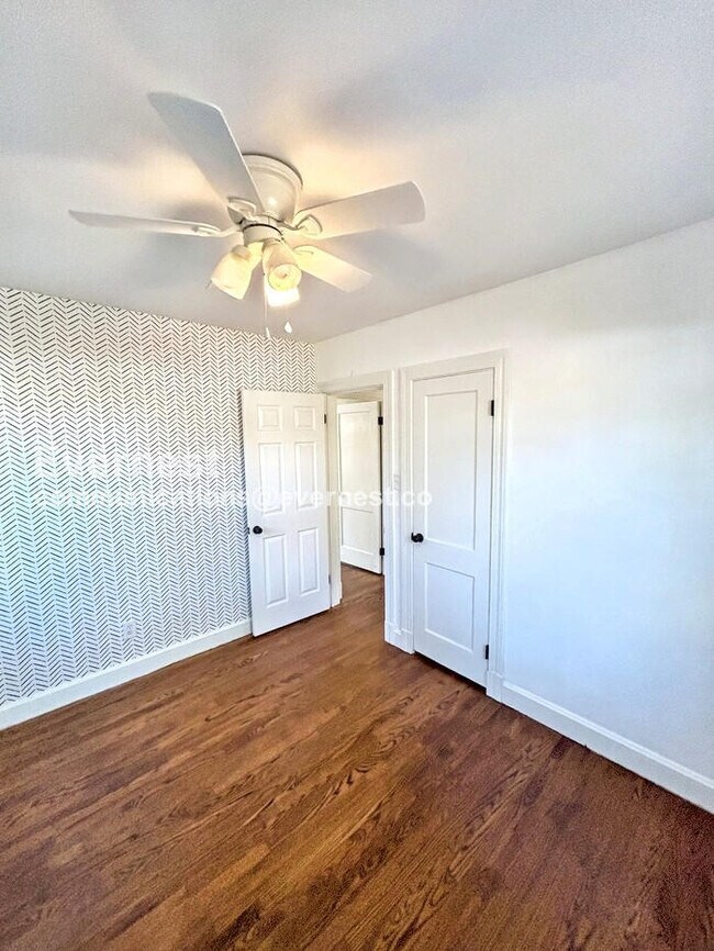 Building Photo - 8282 Wonderland Ln