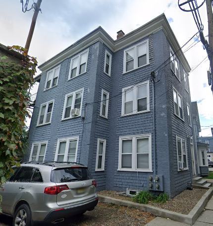 Building Photo - 5 Elmer St