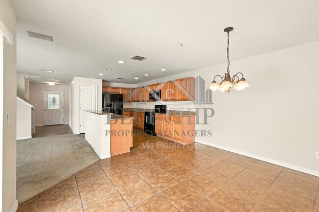 Building Photo - 13800 Golden Russet Dr