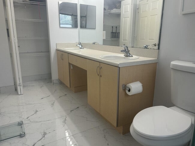 Building Photo - 1239 Imperial Lake Rd